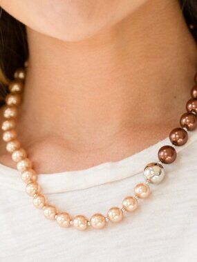 Paparazzi 5th Avenue A-Lister Necklace and Earrings Set